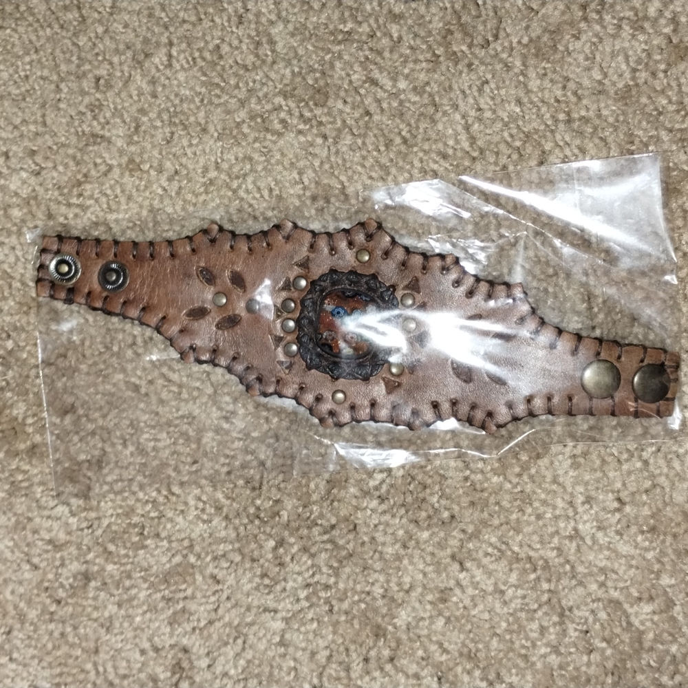 Turkish HandMade Leather Bracelet with Hippie Stone